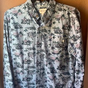 Long sleeve button up